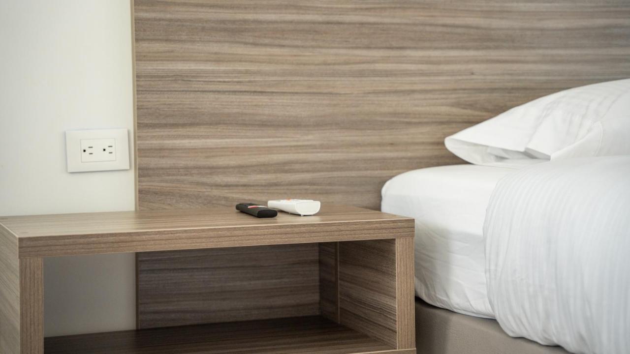 Hotel Palo Grande Cf Pereira Combia Baja Extérieur photo